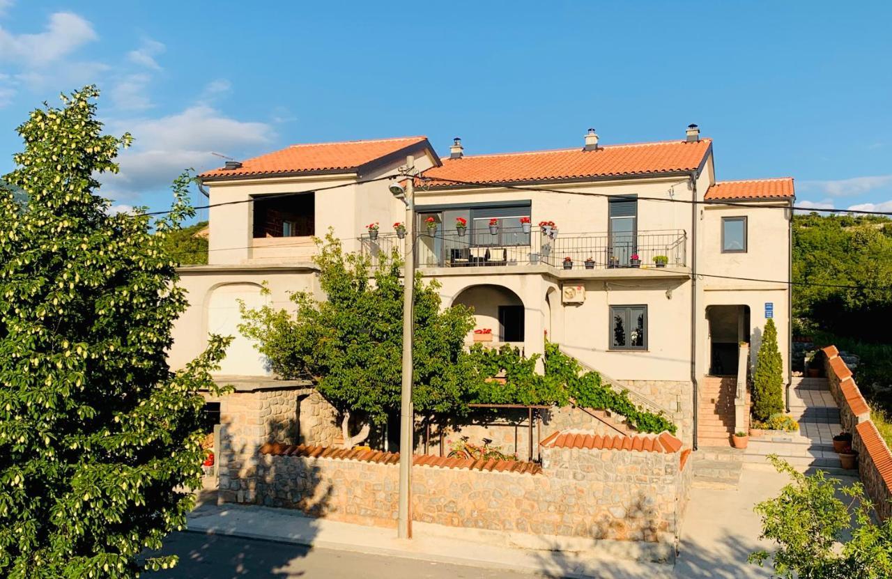 Apartments Maro Senj  Dış mekan fotoğraf