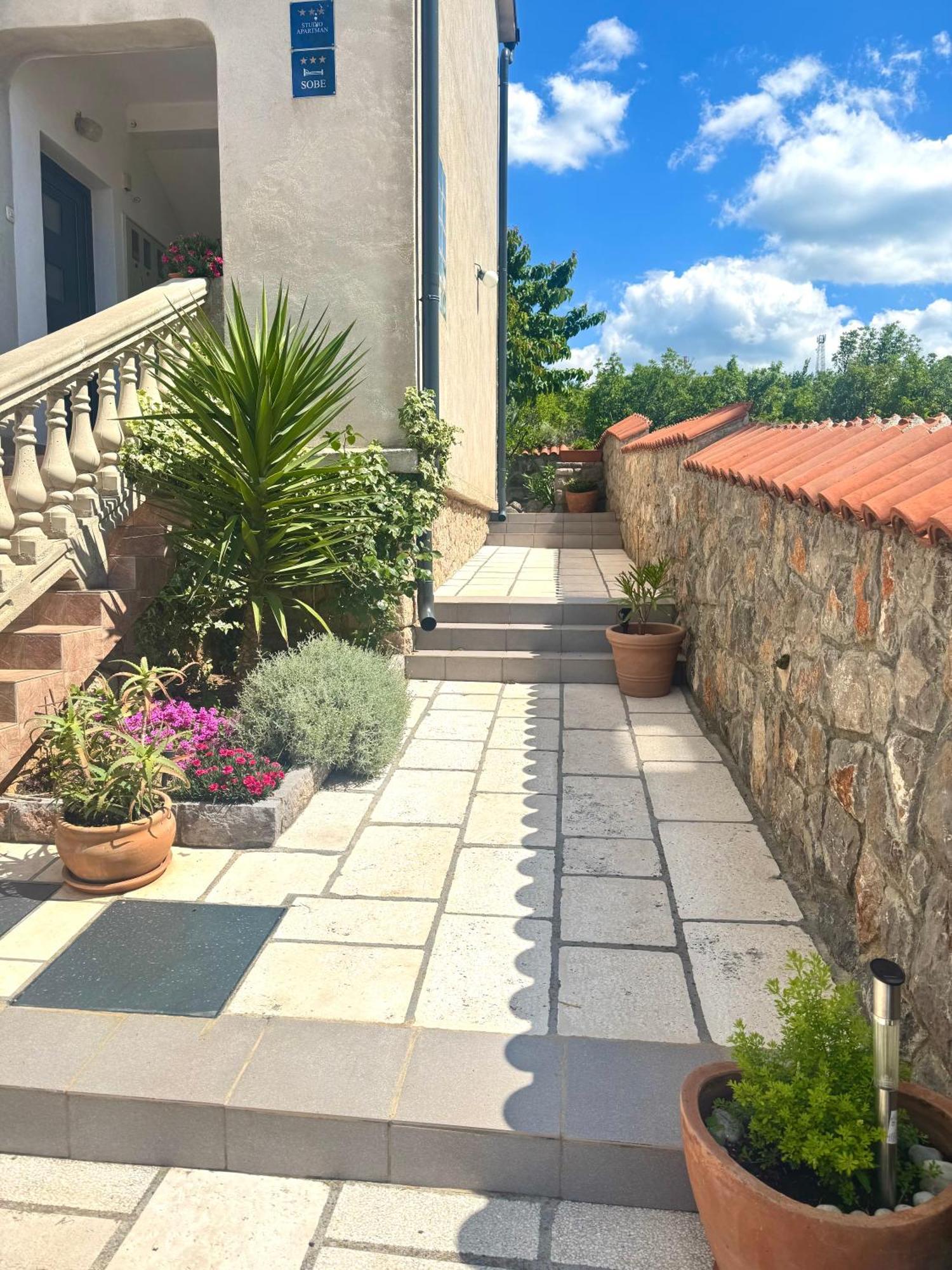 Apartments Maro Senj  Dış mekan fotoğraf